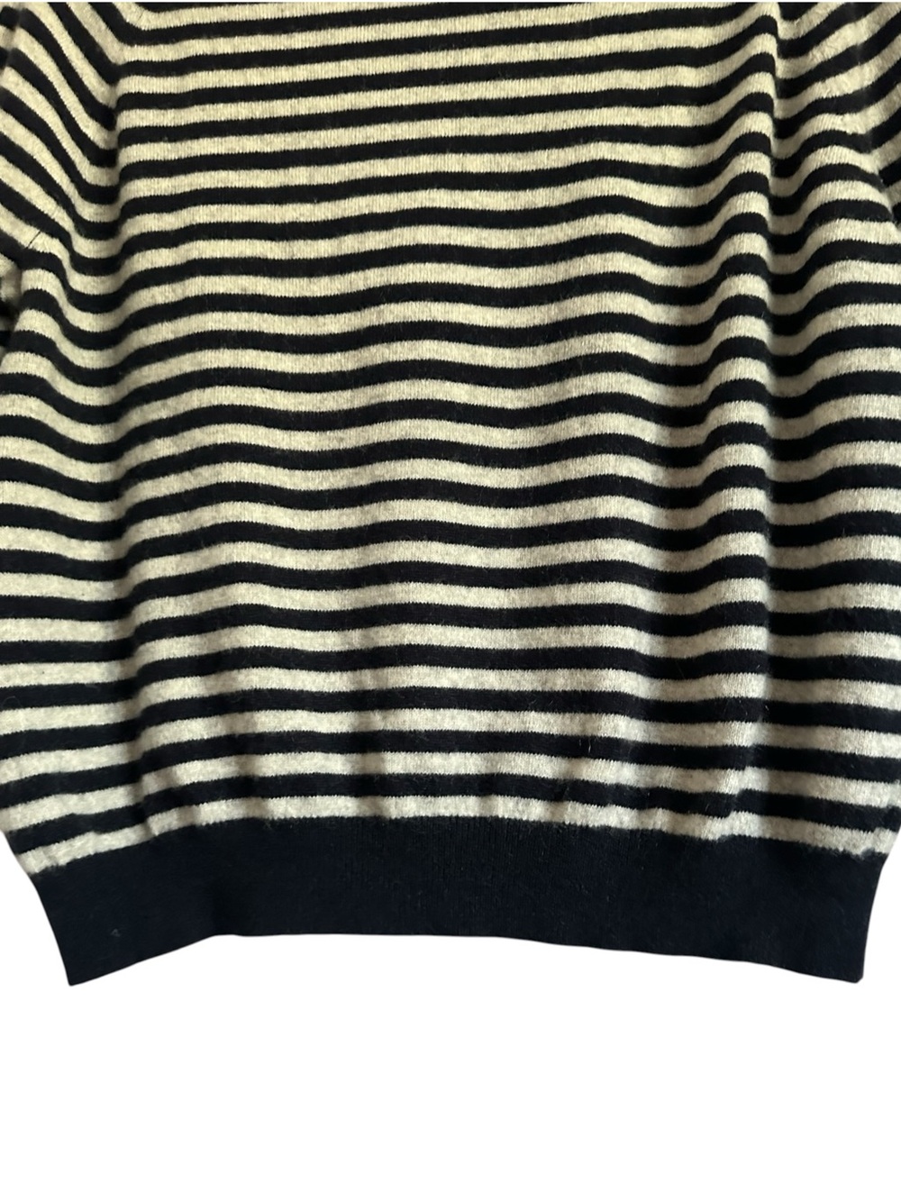 360 Cashmere Black Gray Stripe Turtleneck 100% Cashmere Sweater M - Picture 6 of 11